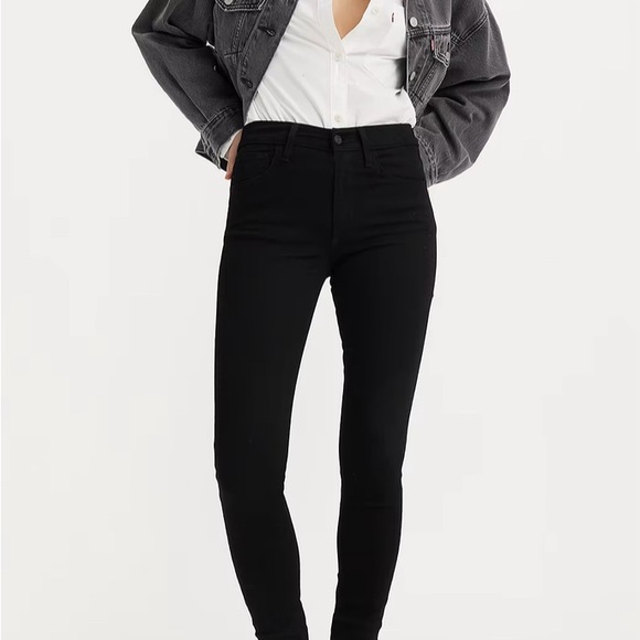NWT’s Levi’s 720 skinny jeans - Picture 2 of 6